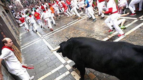 Один человек погиб от ранений, полученных в ходе забега с быками в Испании
