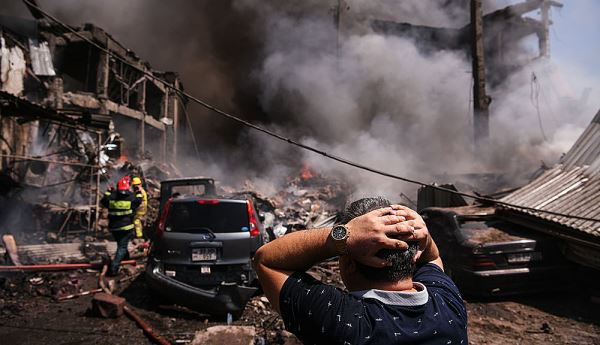 Спасатели извлекли тело третьей жертвы взрыва на рынке "Сурмалу" в Ереване