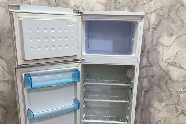 В Price.ru подсчитали, что в России на 23% вырос спрос на подержанные холодильники